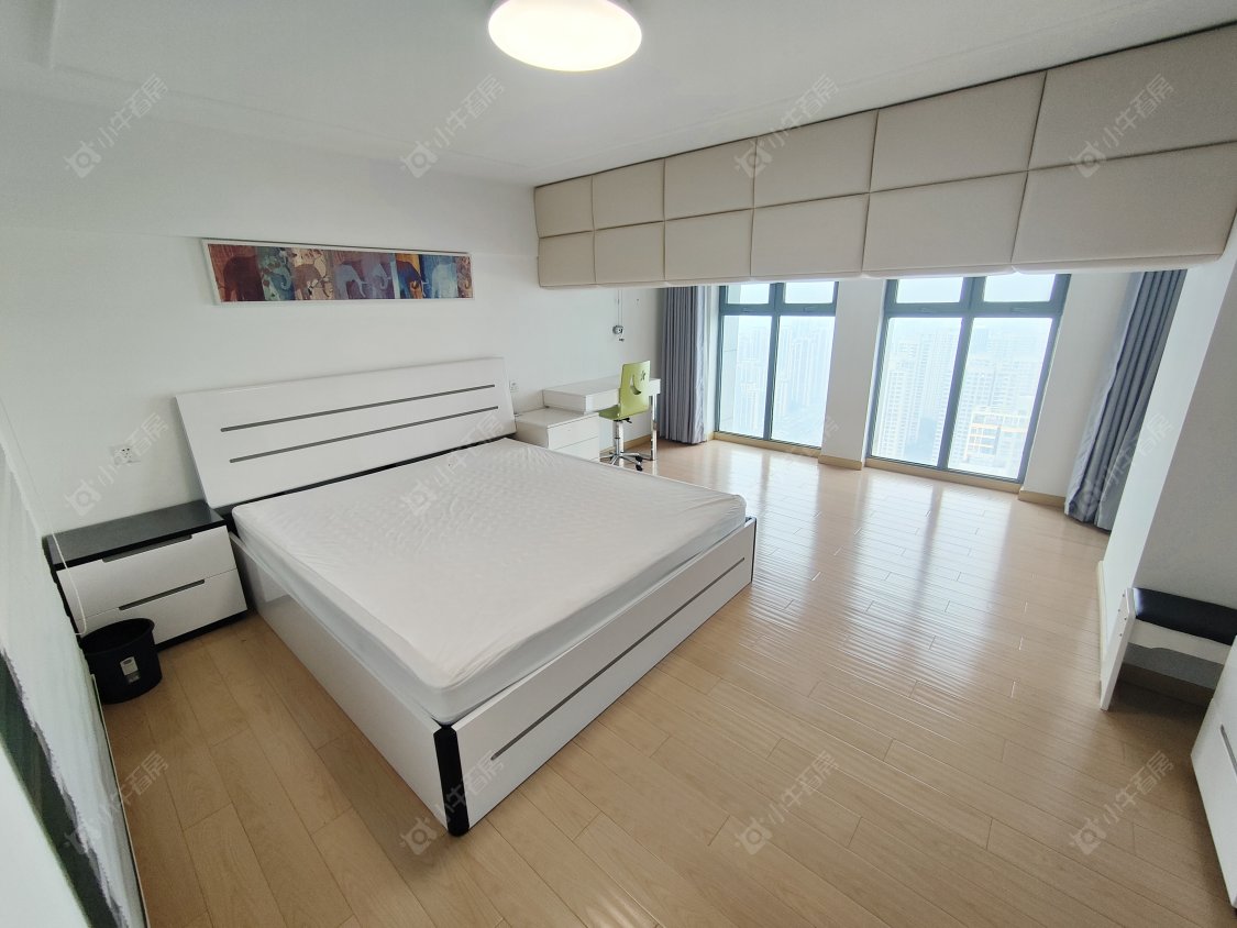 常州亚泰财富中心在租房源室内图_小牛看房