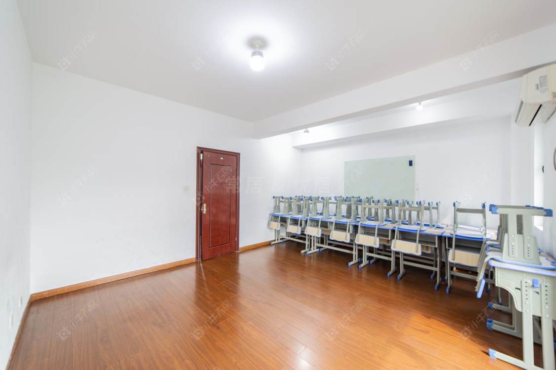 天逸城别墅区房源室内图 常州天逸城别墅区在售二手房源室内图_小牛看房