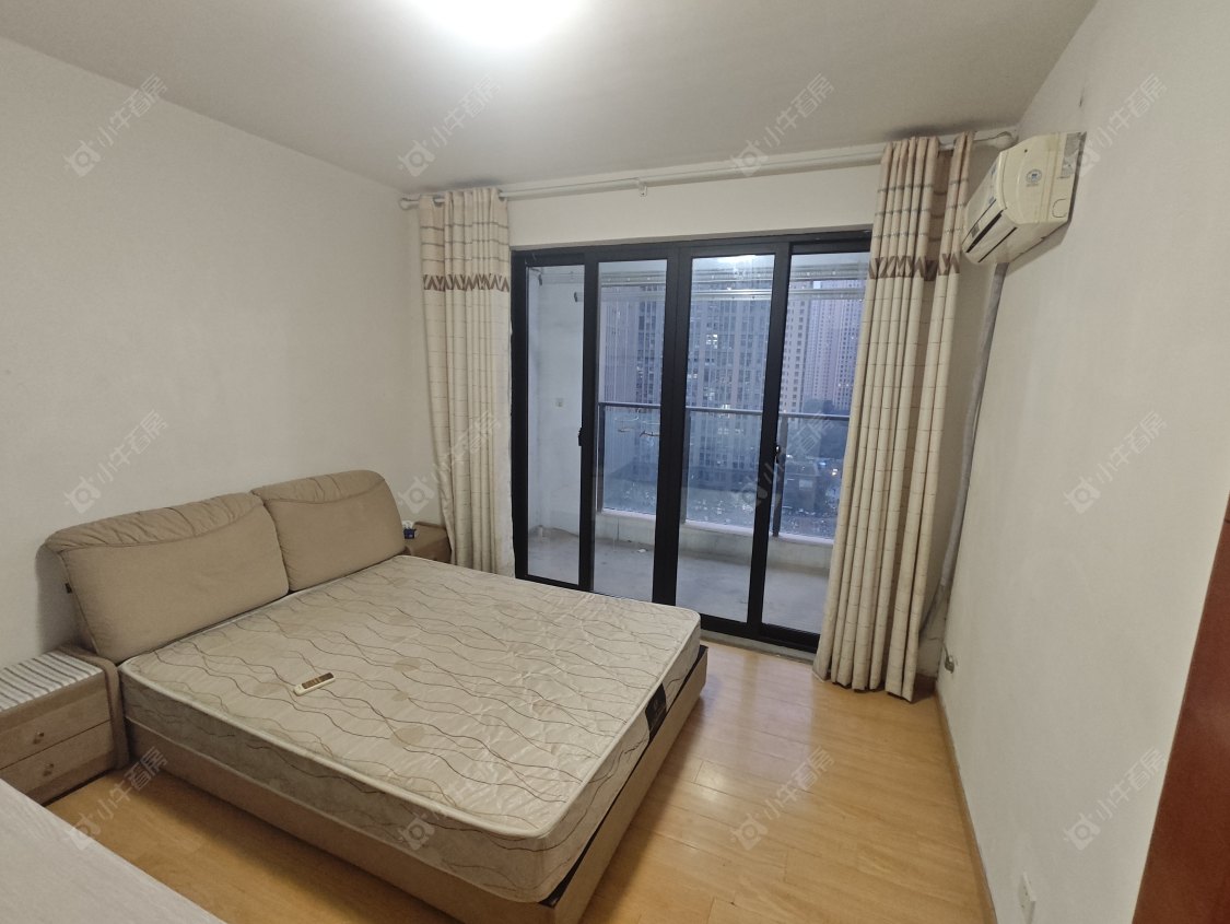 常州绿地峰云汇在租房源室内图_小牛看房