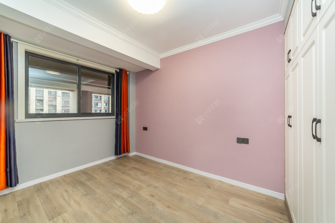 常州绿地世纪城二期在售二手房源室内图_小牛看房