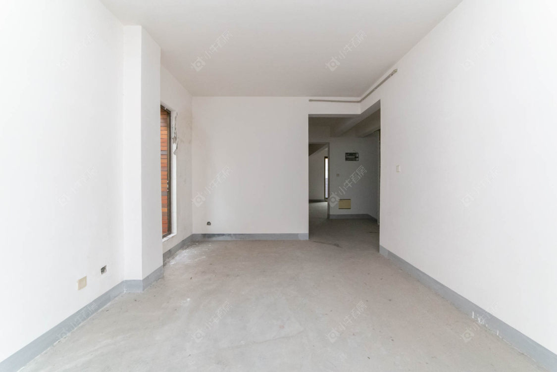 常州水晶城别墅区在售二手房源室内图_小牛看房