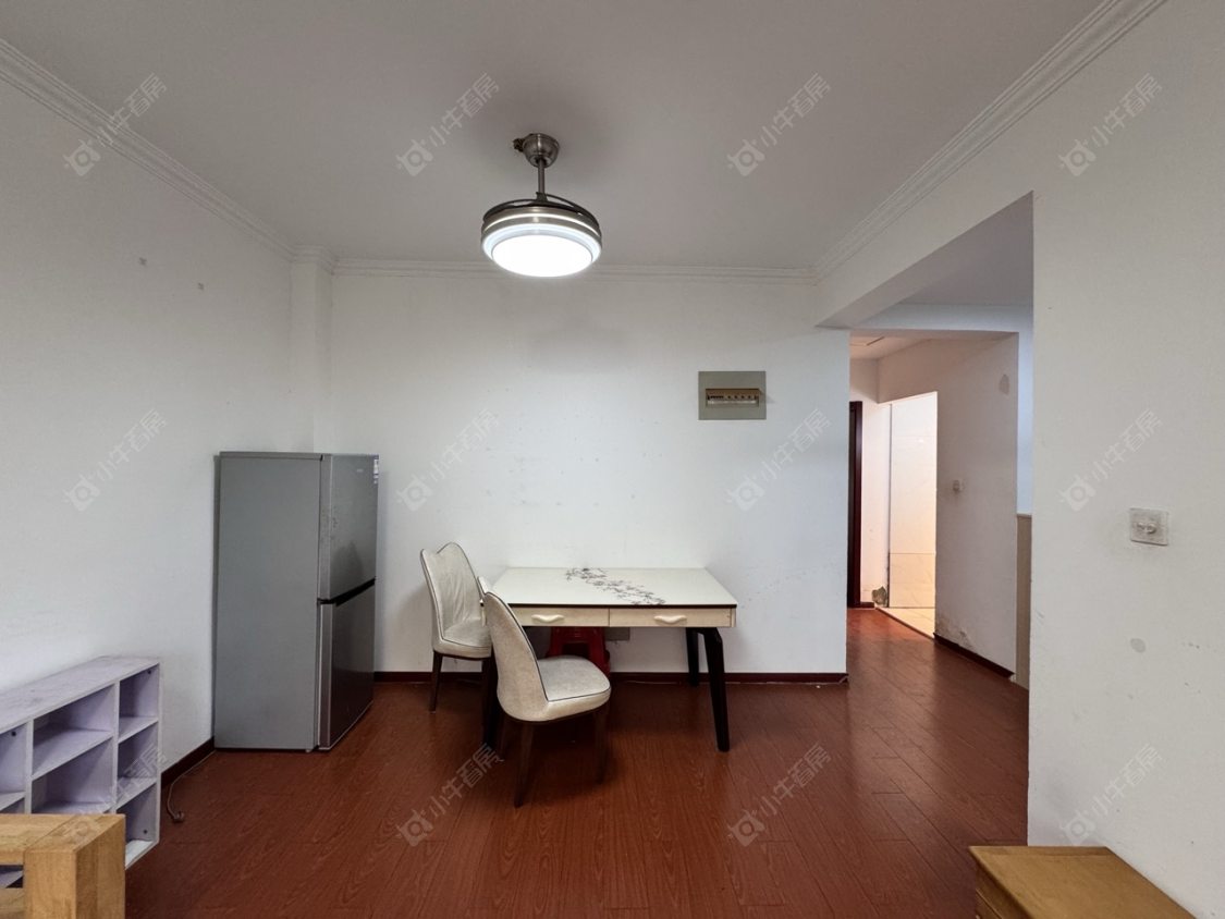 常州新景花苑二期在租房源室内图_小牛看房