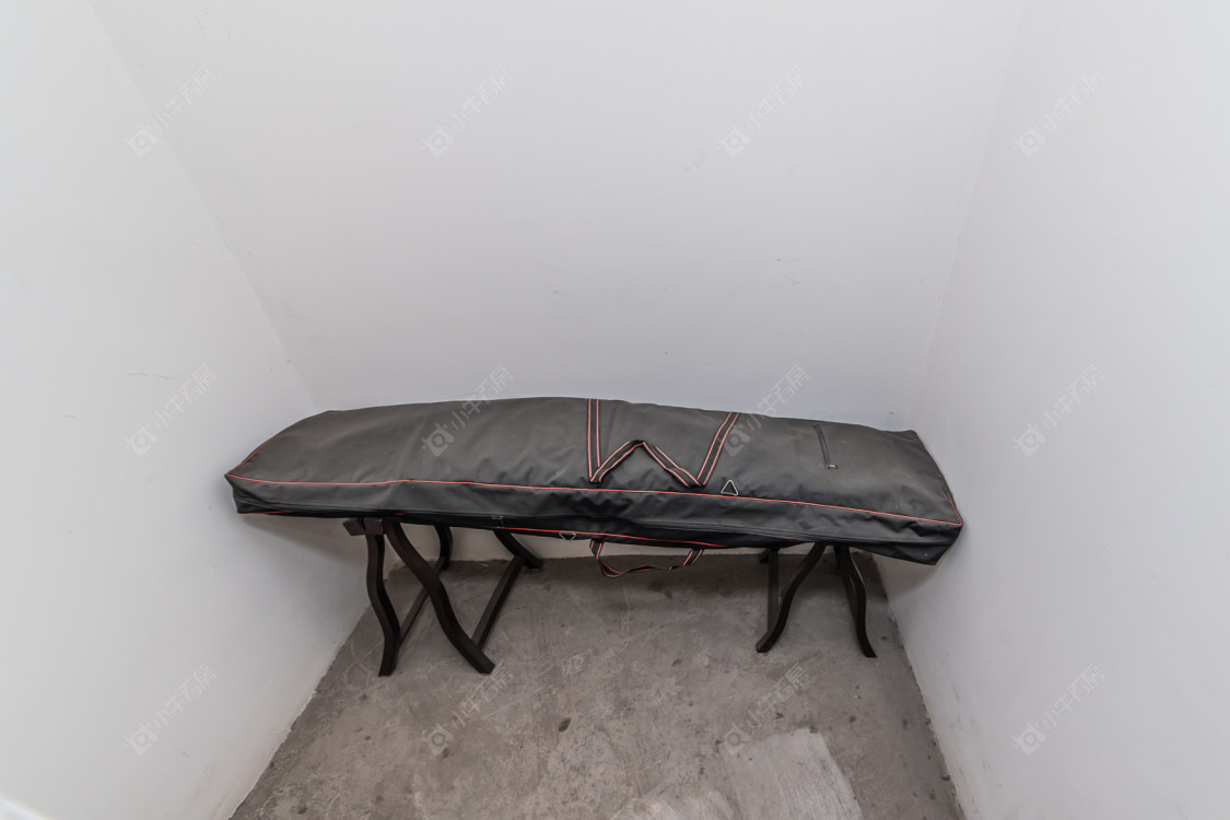 常州世茂香槟湖一期在售二手房源室内图_小牛看房