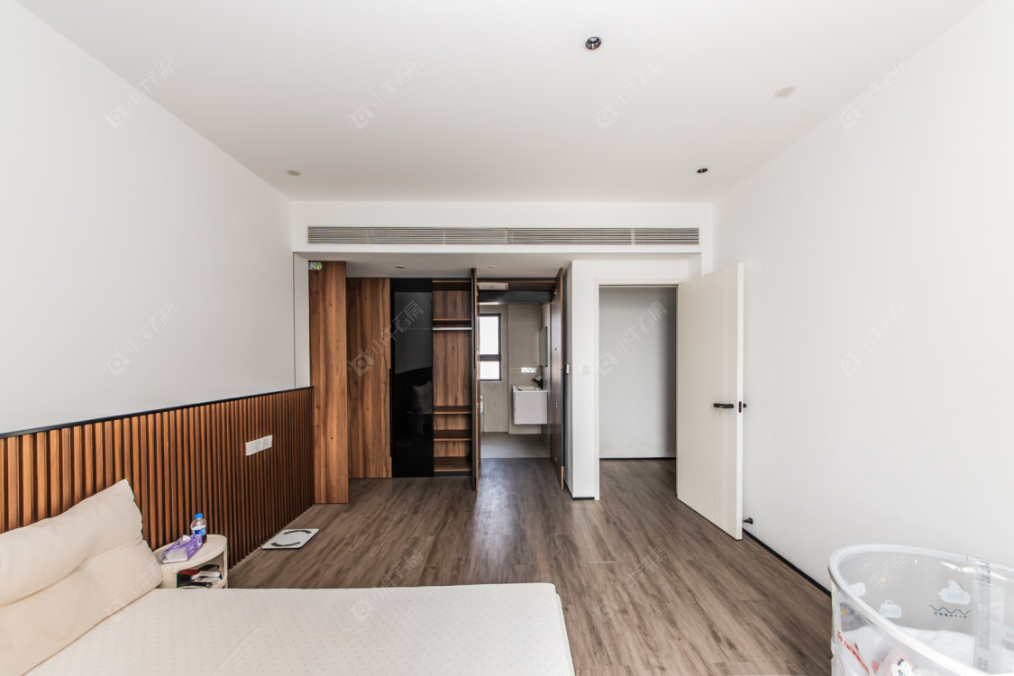 世茂香槟湖一期房源室内图 常州世茂香槟湖一期在售二手房源室内图_小牛看房