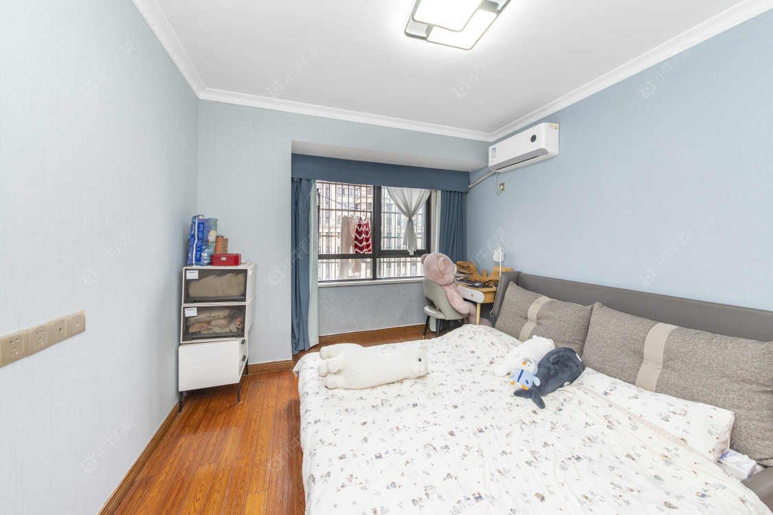 常州绿地峰云汇在售二手房源室内图_小牛看房