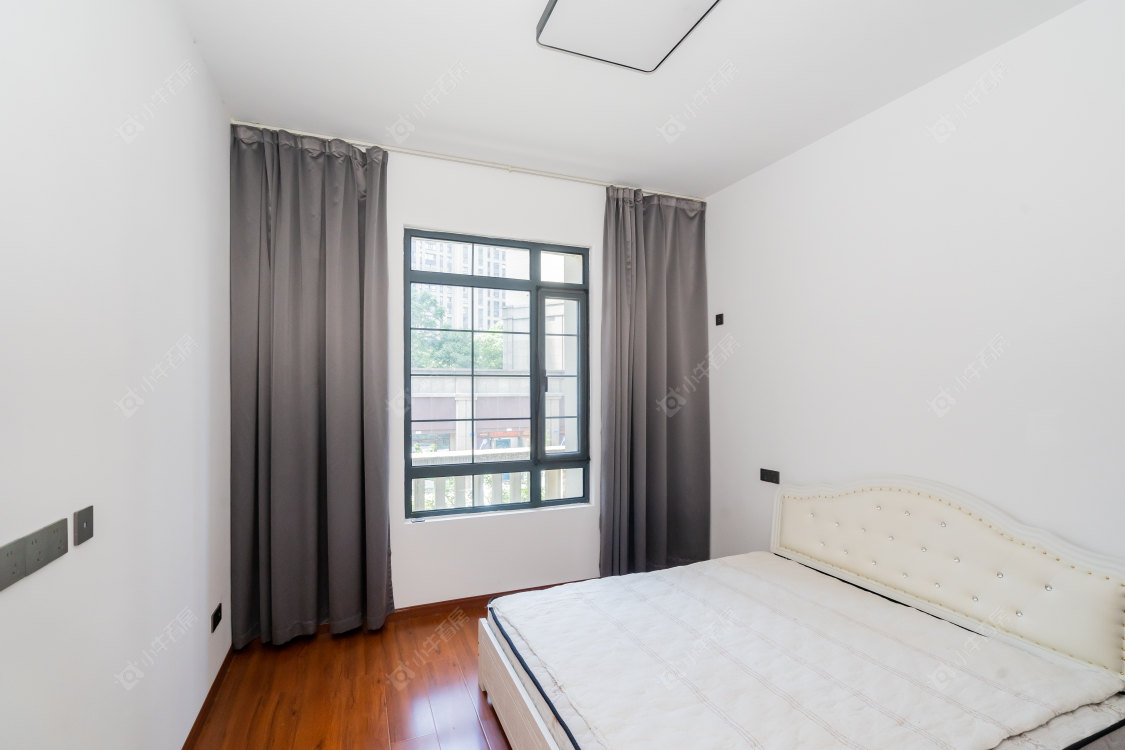 常州弘阳天下锦别墅区在售二手房源室内图_小牛看房