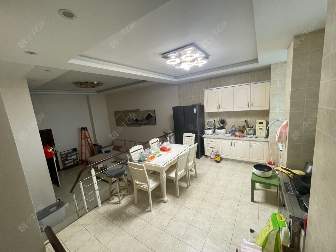 常州吾悦广场金苹果公寓在租房源室内图_小牛看房