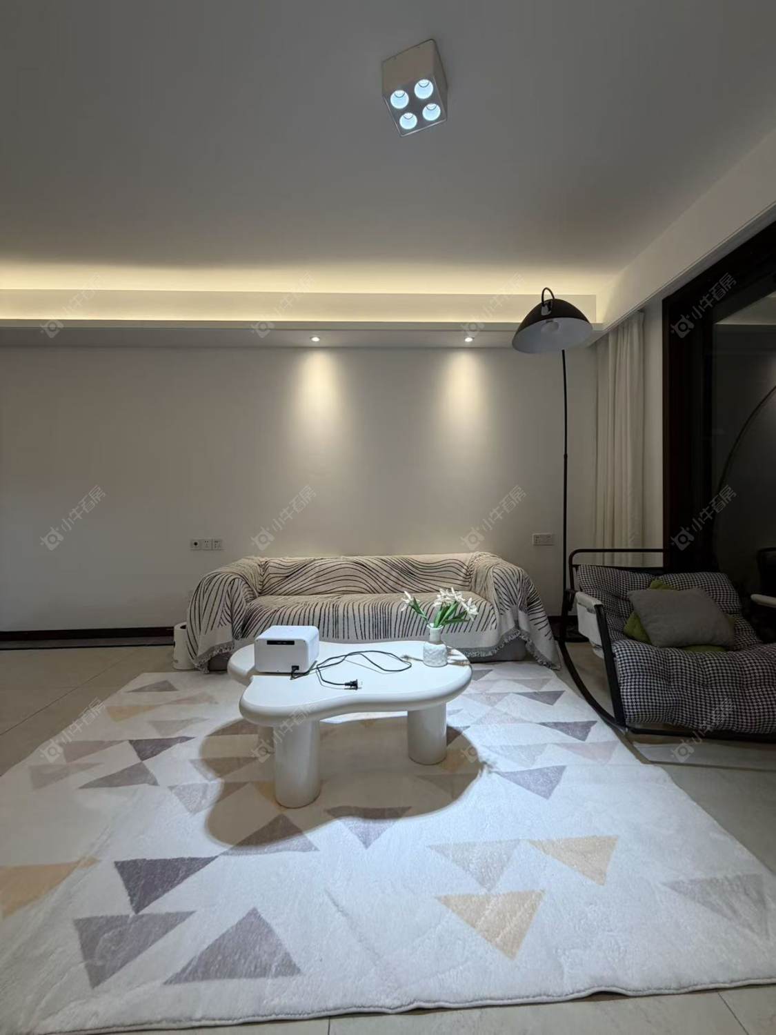 常州蓝光晶曜在租房源室内图_小牛看房