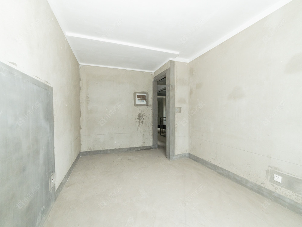 常州中海锦珑湾别墅区在售二手房源室内图_小牛看房