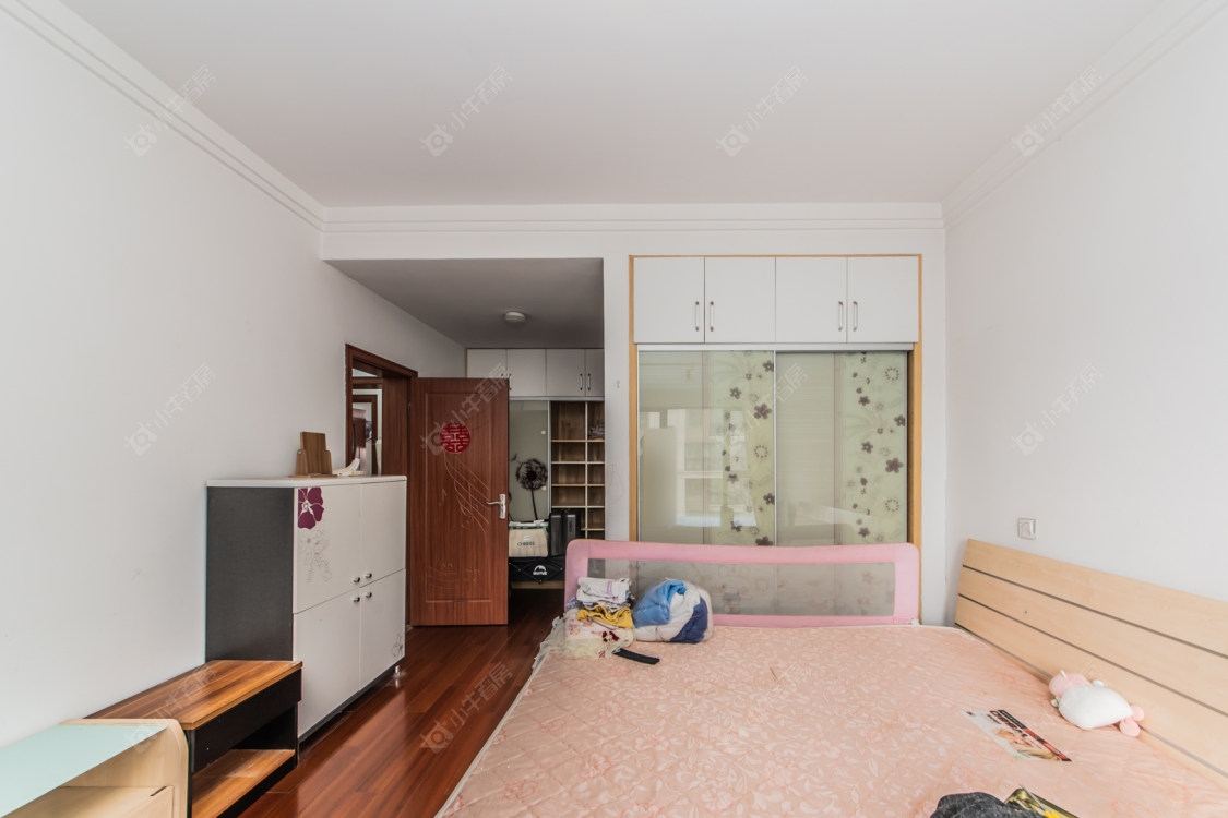 世茂香槟湖一期房源室内图 常州世茂香槟湖一期在售二手房源室内图_小牛看房