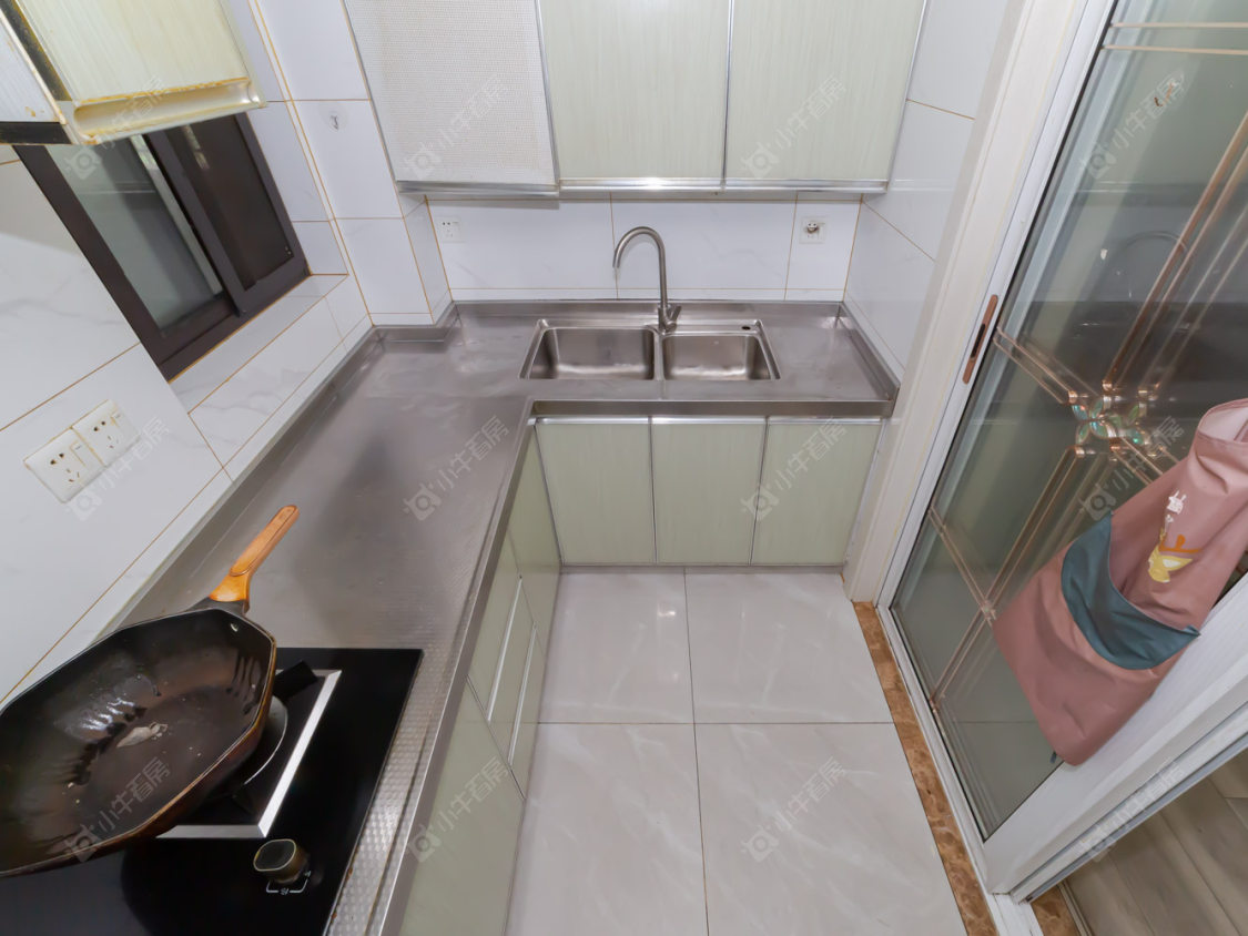 常州世茂香槟湖五期在售二手房源室内图_小牛看房