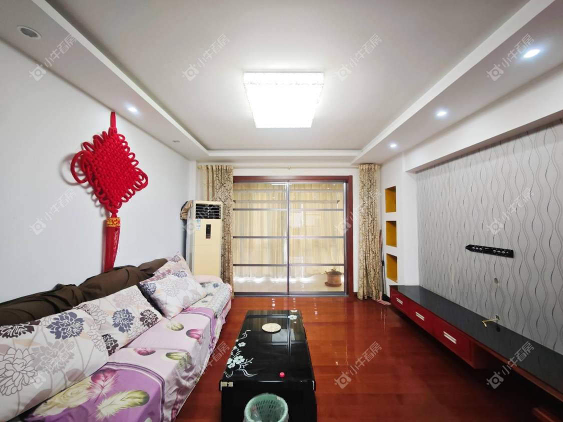 丹阳新香草苑3室2厅2卫出租_小牛看房