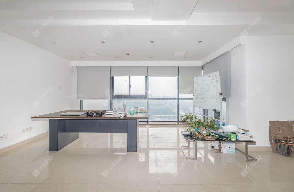 常州亚泰财富中心在租房源室内图_小牛看房