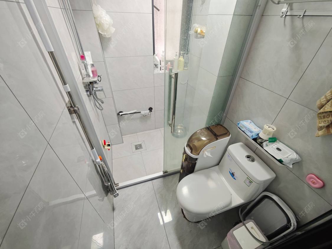 常州凤凰新村在售二手房房源室内图_小牛看房