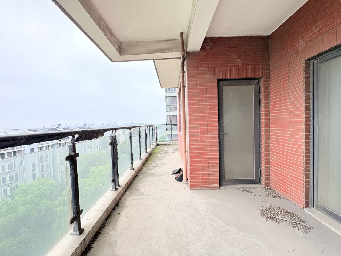 丹阳天波城在售二手房源室内图_小牛看房