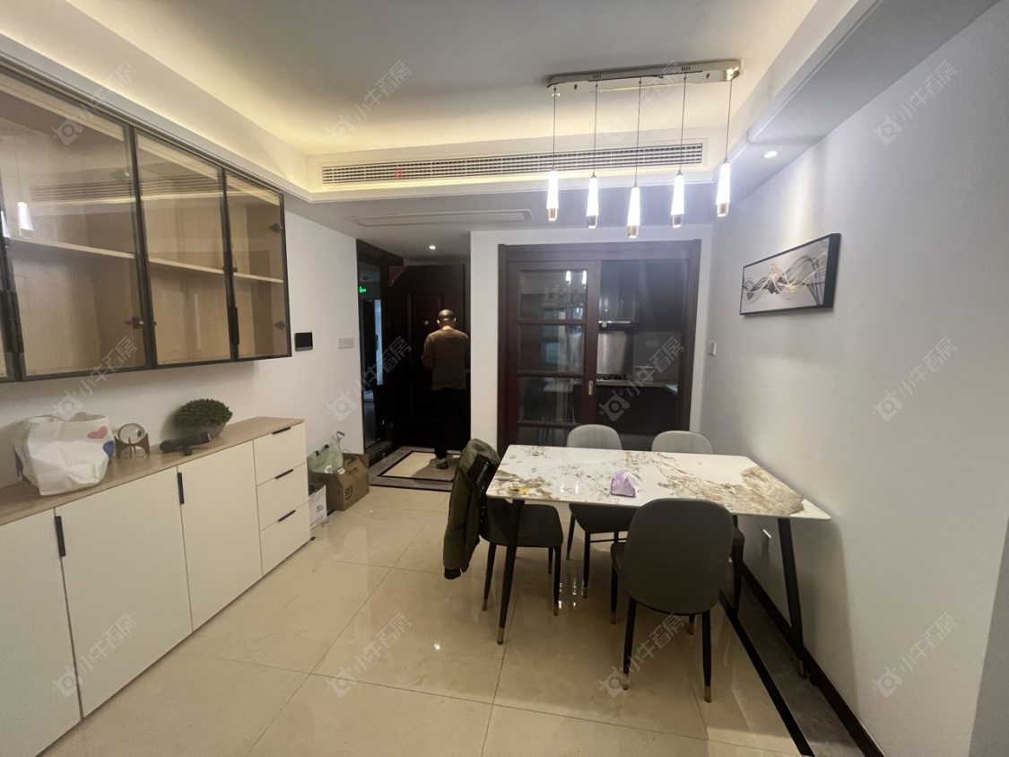 常州蓝光晶曜在租房源室内图_小牛看房