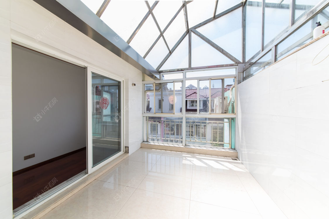 常州高成莱茵别墅区在售二手房源室内图_小牛看房