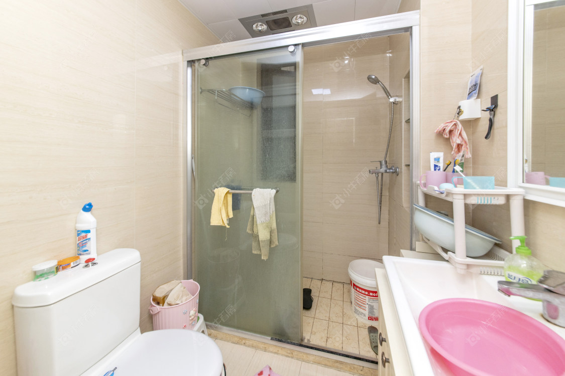 常州绿地峰云汇在售二手房源室内图_小牛看房