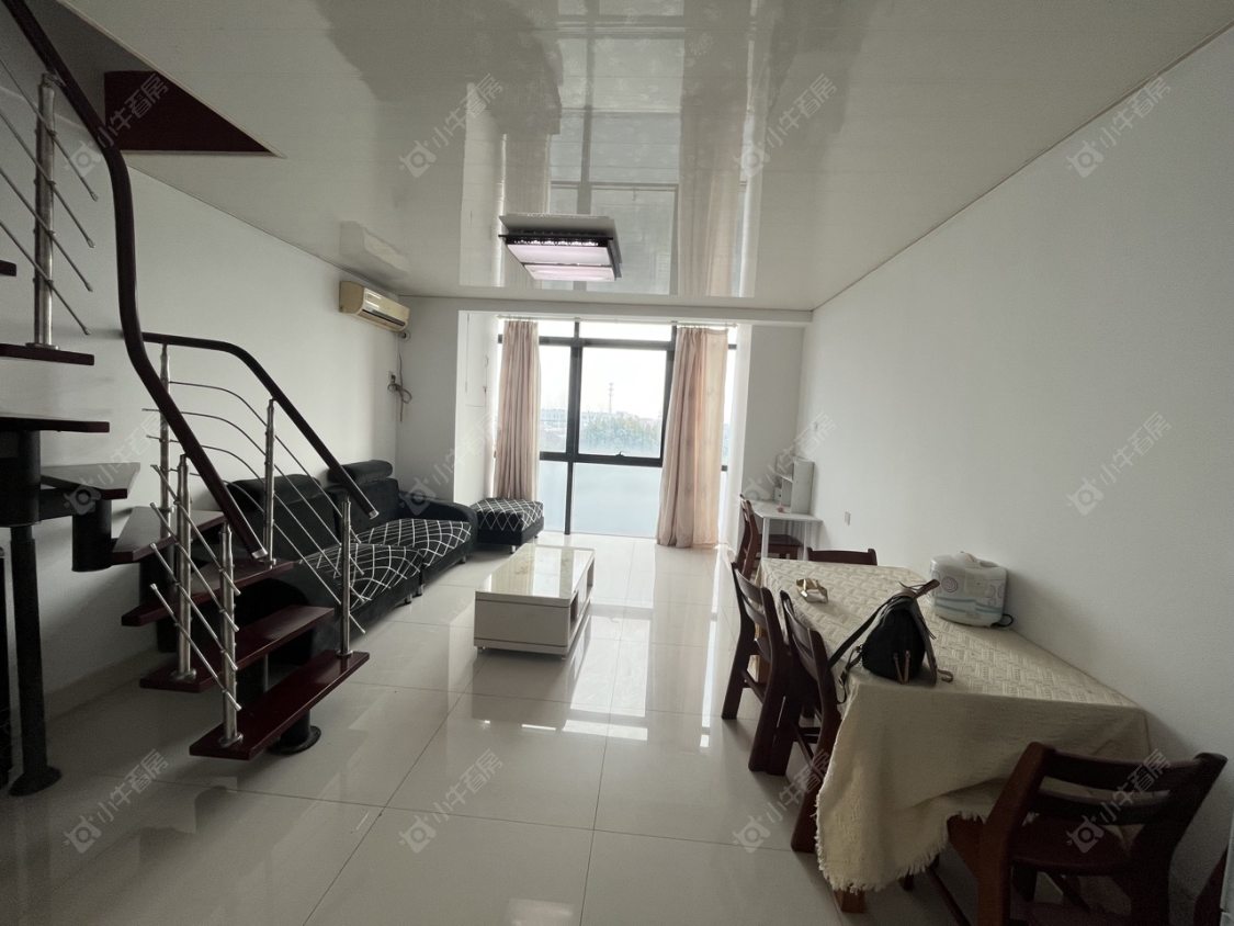 常州高力汽博城在租房源室内图_小牛看房