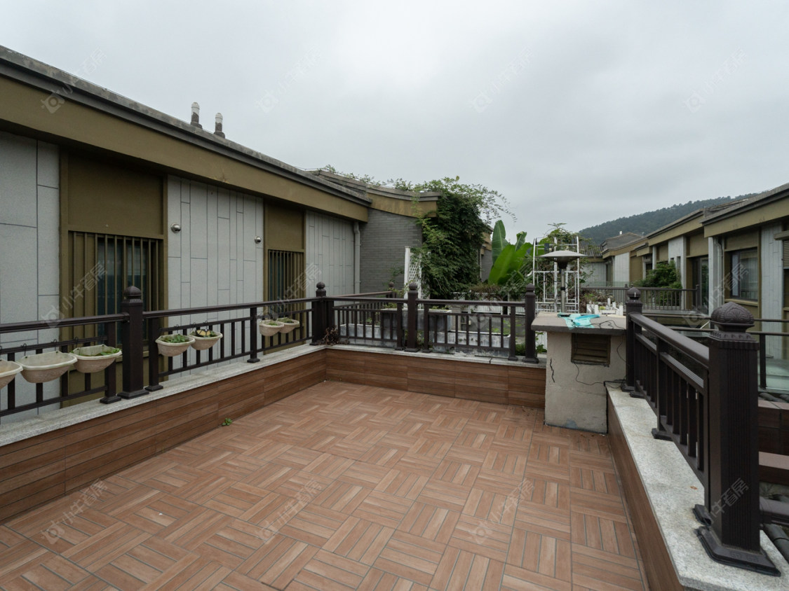 常州雅居乐山湖城湖畔小院在售二手房源小区图_小牛看房