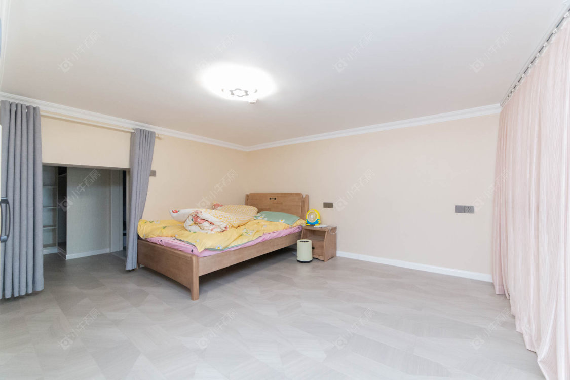 常州中港商务大厦在售二手房源室内图_小牛看房