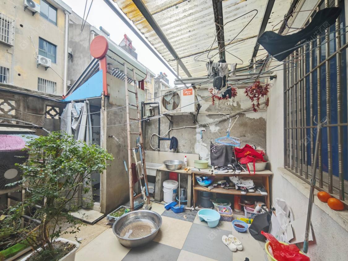 常州龙凤山庄在售二手房房源室内图_小牛看房