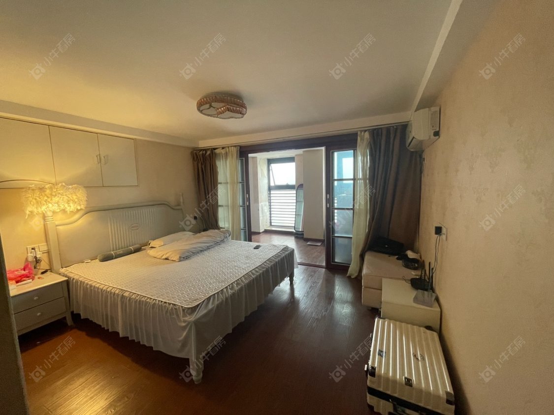 常州吾悦广场金苹果公寓在租房源室内图_小牛看房