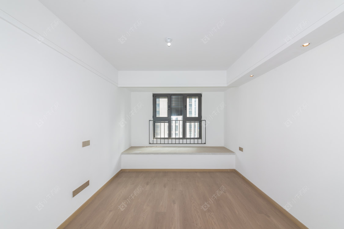 常州绿地香港名墩道在售二手房源室内图_小牛看房