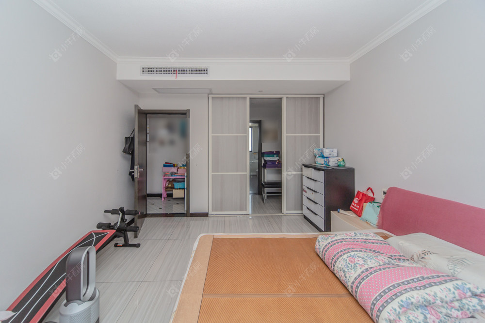 常州世茂香槟湖三期在售二手房源室内图_小牛看房