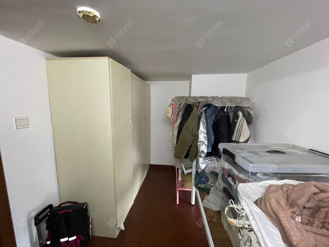 常州吾悦广场金苹果公寓在租房源室内图_小牛看房