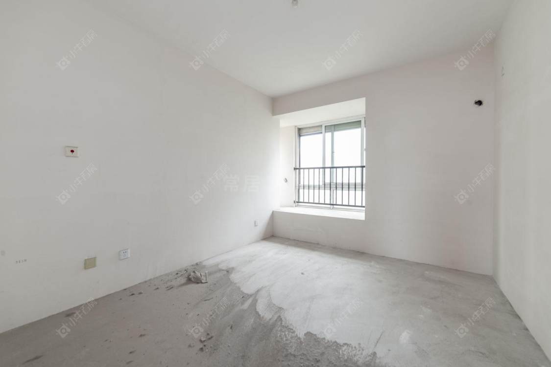 常州绿地香颂花园在售二手房源室内图_小牛看房