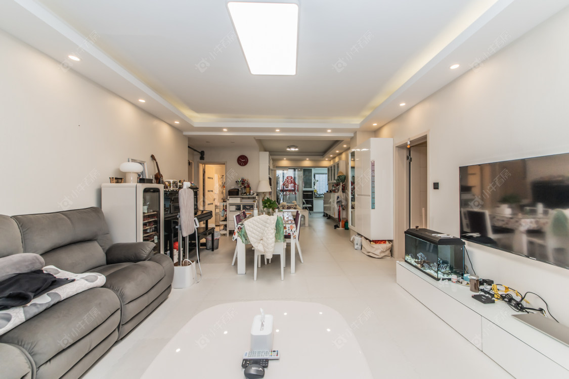 常州世茂香槟湖二期在售二手房源室内图_小牛看房