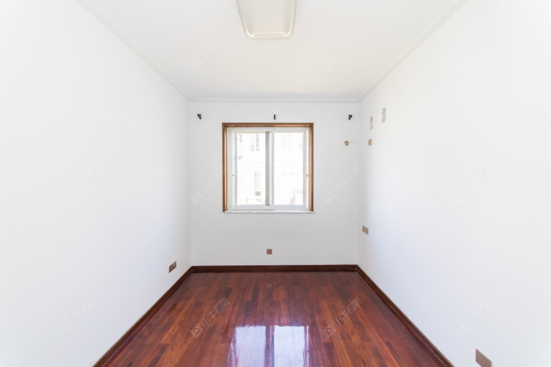 常州高成莱茵别墅区在售二手房源室内图_小牛看房