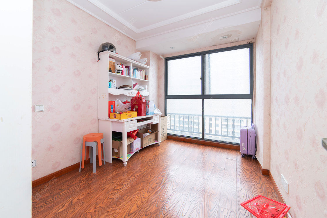 常州泰盈八千里在售二手房源室内图_小牛看房