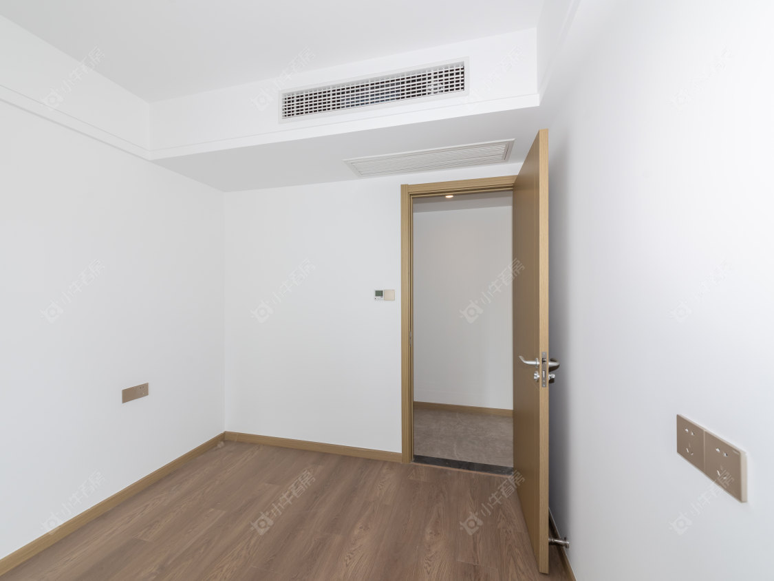 常州绿地香港名墩道在售二手房房源室内图_小牛看房