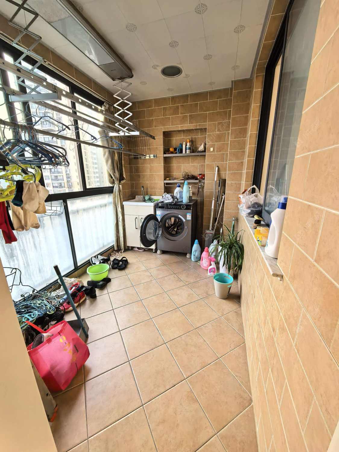 常州世茂香槟湖一期在租房源_小牛看房