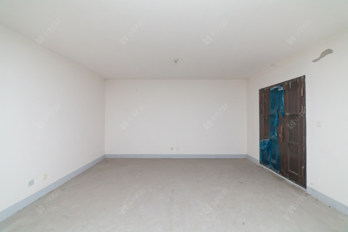 常州水晶城别墅区在售二手房源室内图_小牛看房