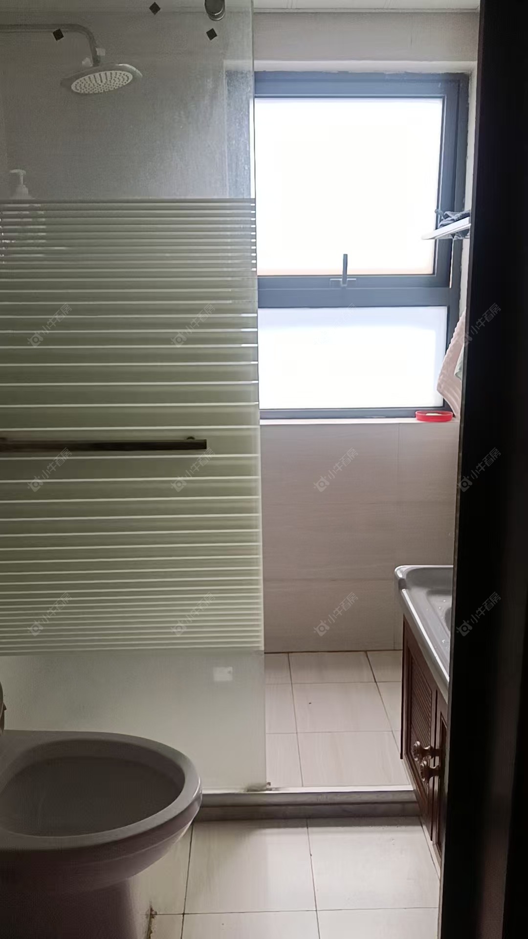 常州世茂香槟湖二期在租房源室内图_小牛看房