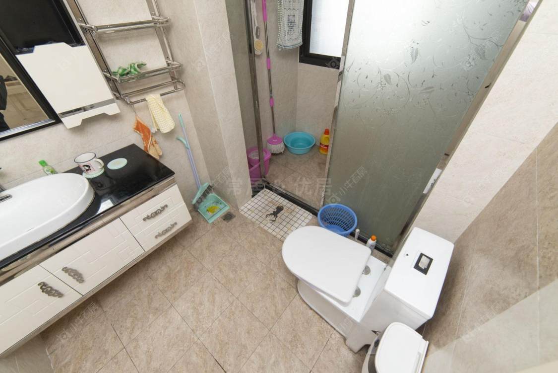 常州绿地峰云汇在售二手房房源室内图_小牛看房