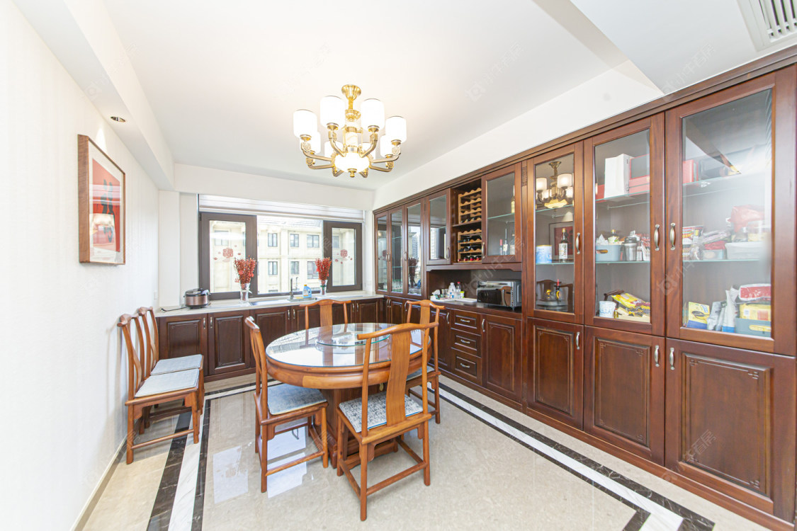 常州绿地香奈别墅区在售二手房源室内图_小牛看房