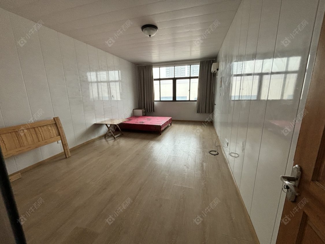 常州明丰街4室1厅3卫出租_小牛看房