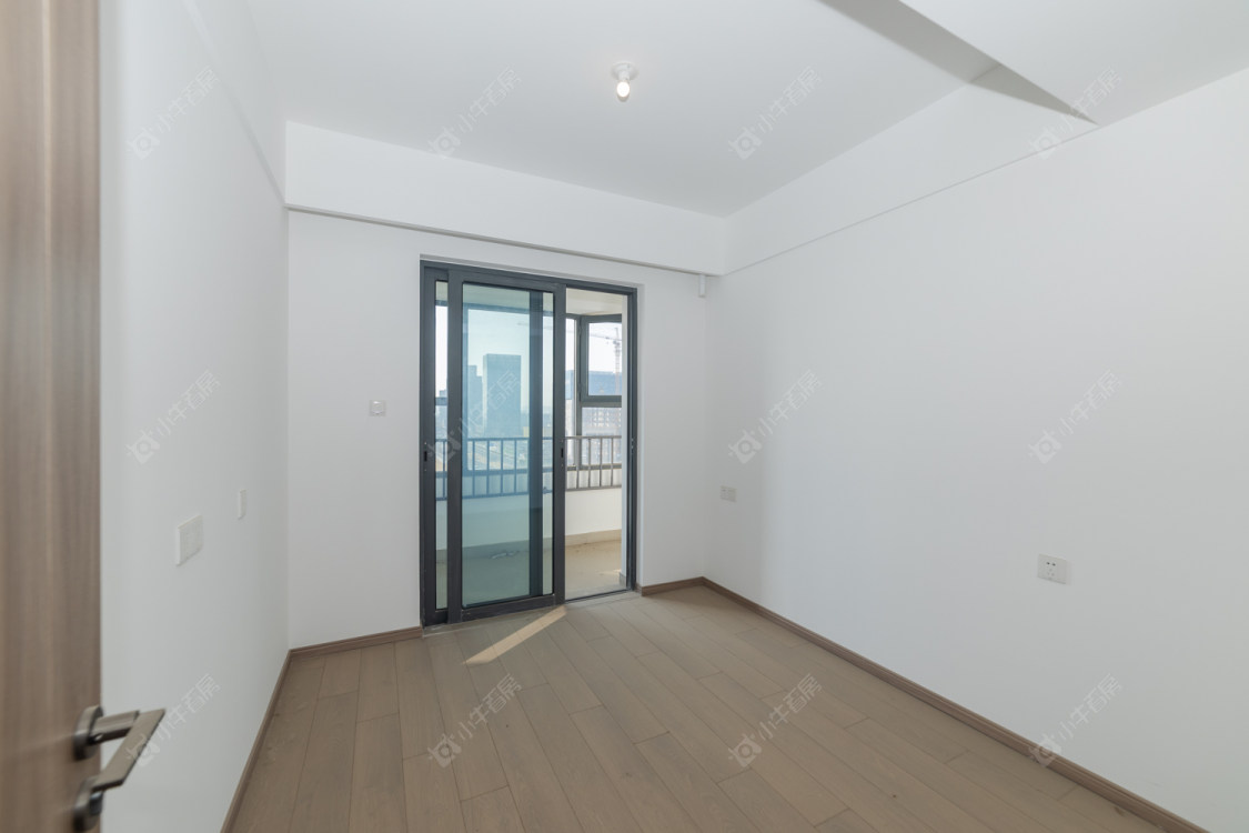 常州弘阳云峯在售二手房源室内图_小牛看房