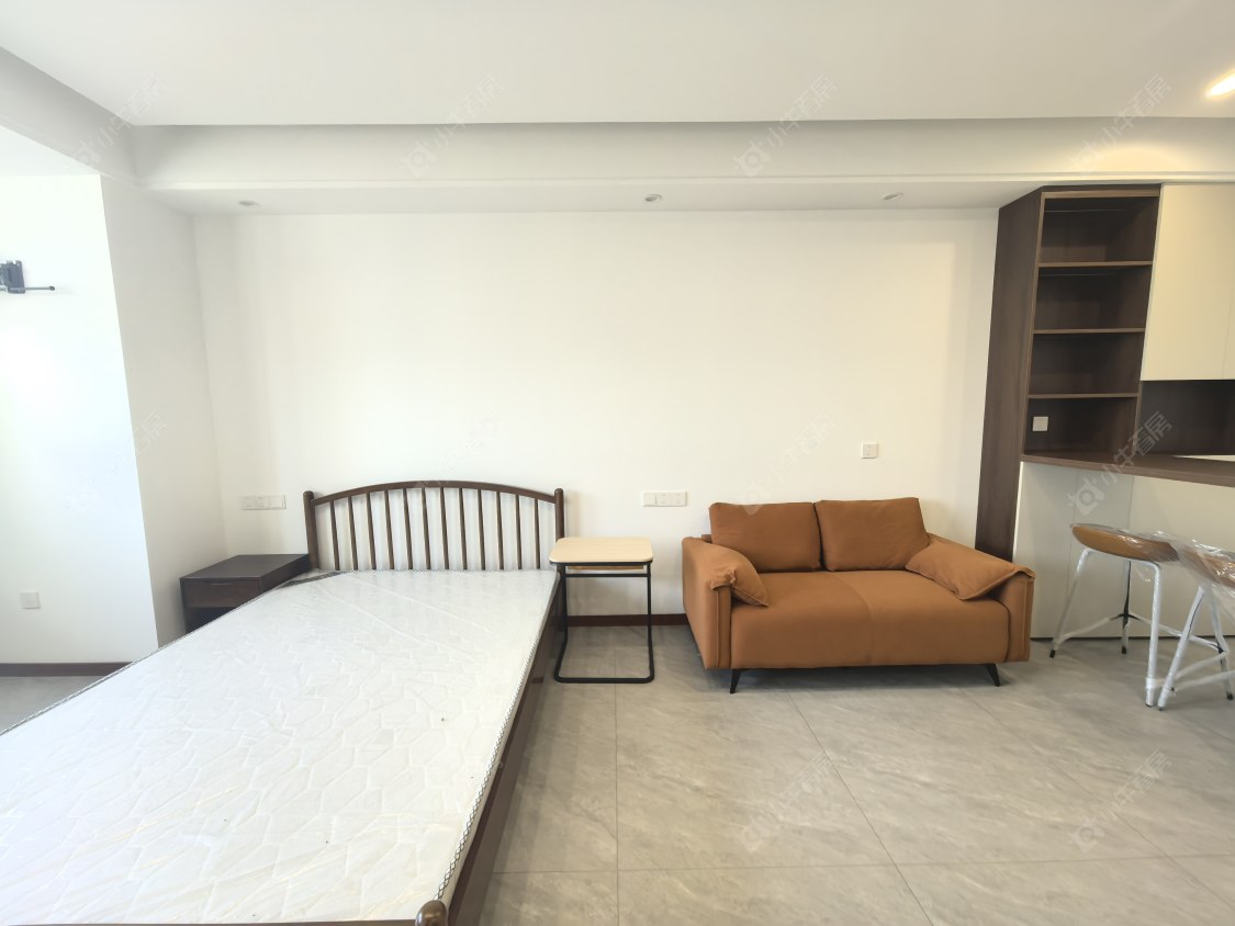 常州亚泰财富中心在租房源室内图_小牛看房