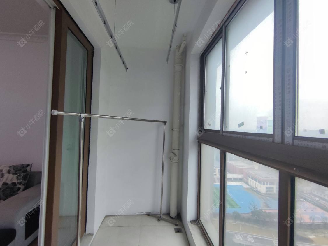 常州蓝山湖在租房源室内图_小牛看房