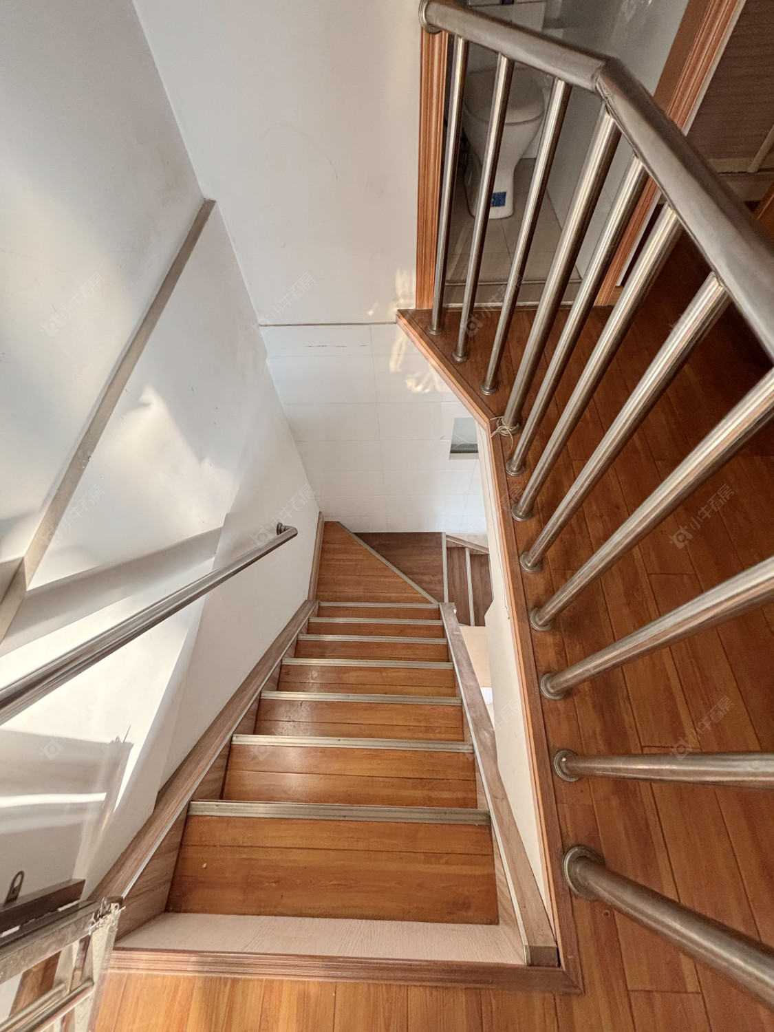 常州高力汽博城在租房源室内图_小牛看房