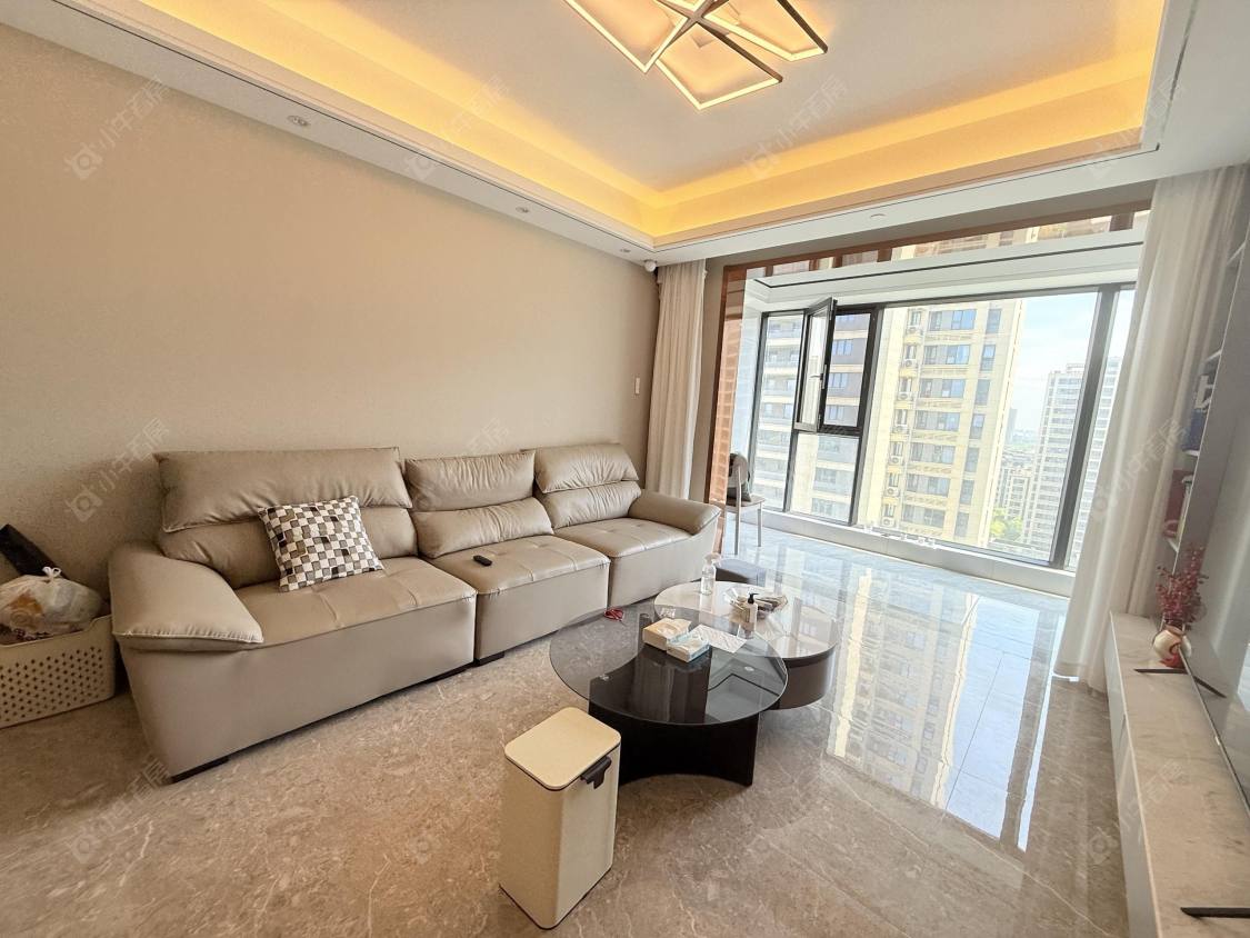 常州美的世茂云筑在租房源室内图_小牛看房