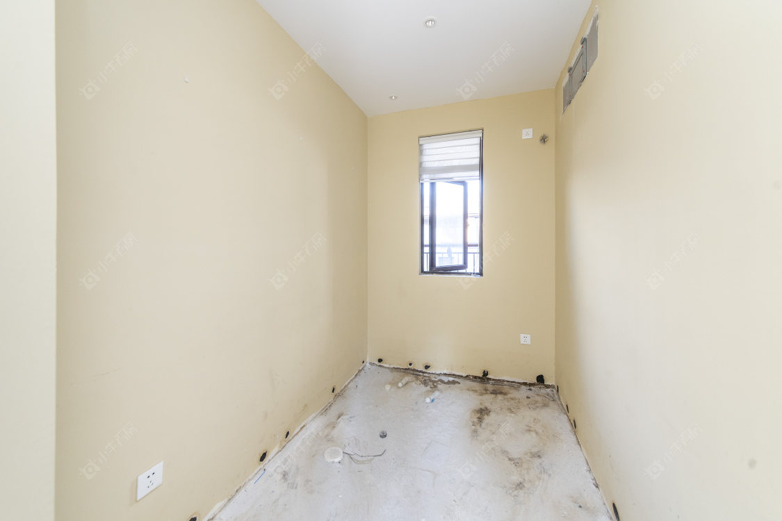 常发御龙山花园别墅区房源室内图 常州常发御龙山花园别墅区在售二手房源室内图_小牛看房