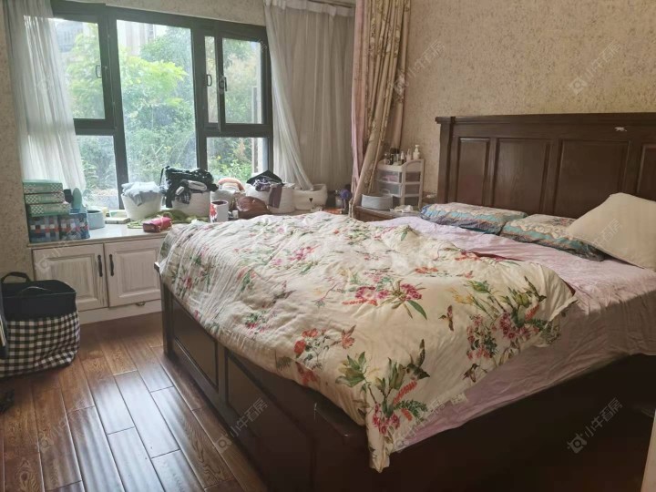 世茂香槟湖三期房源室内图 常州世茂香槟湖三期在售二手房源室内图_小牛看房