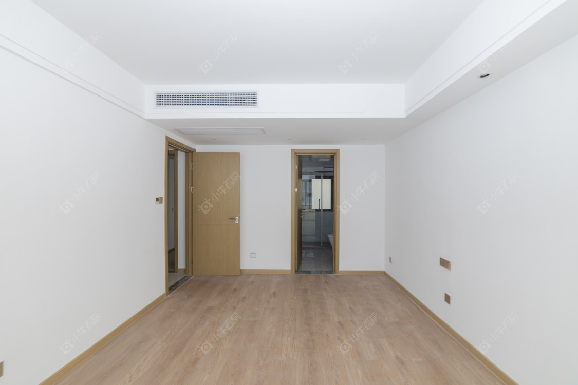 常州绿地香港名墩道在售二手房源室内图_小牛看房