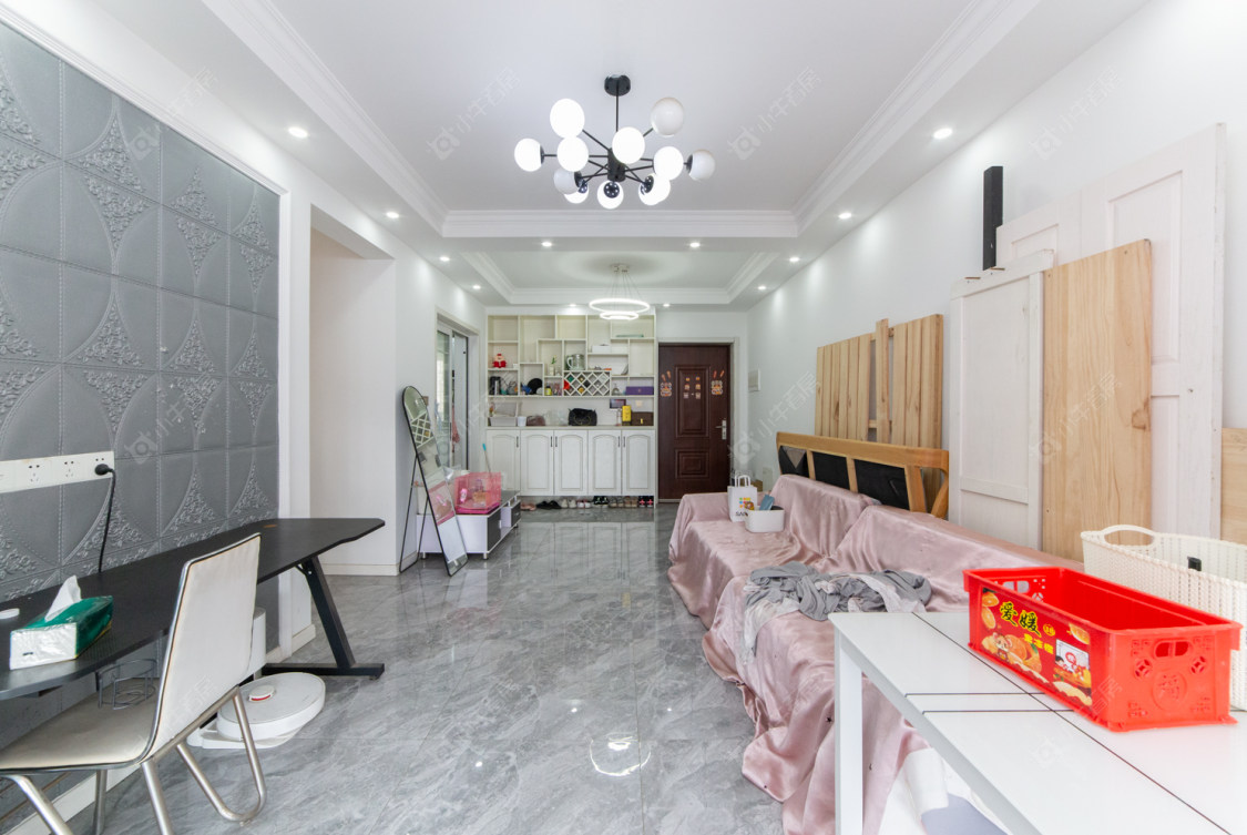 常州凤凰湖西苑在售二手房源室内图_小牛看房